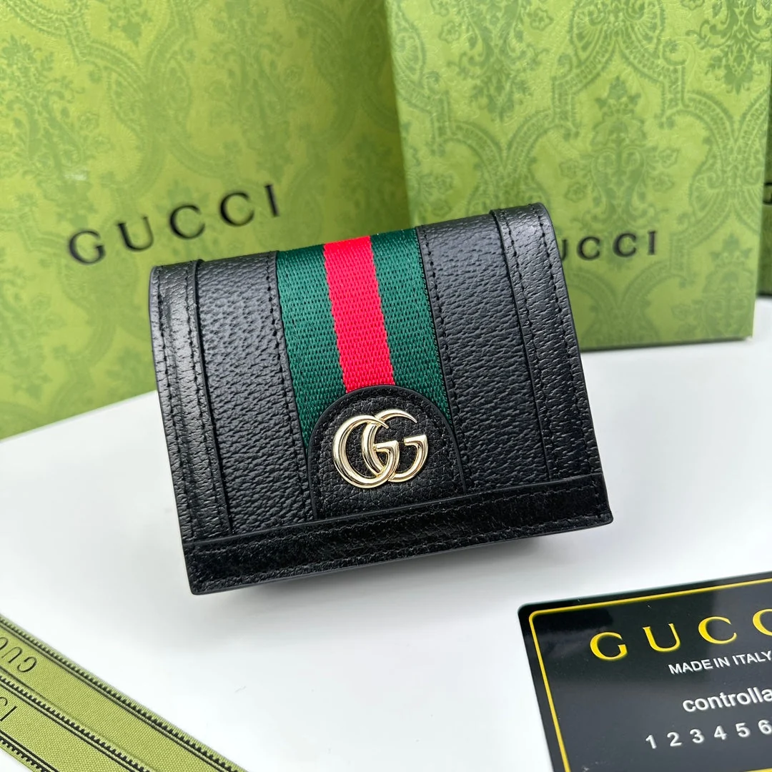 【Gucci】 Unique design short wallet, Spring/Summer limited collection