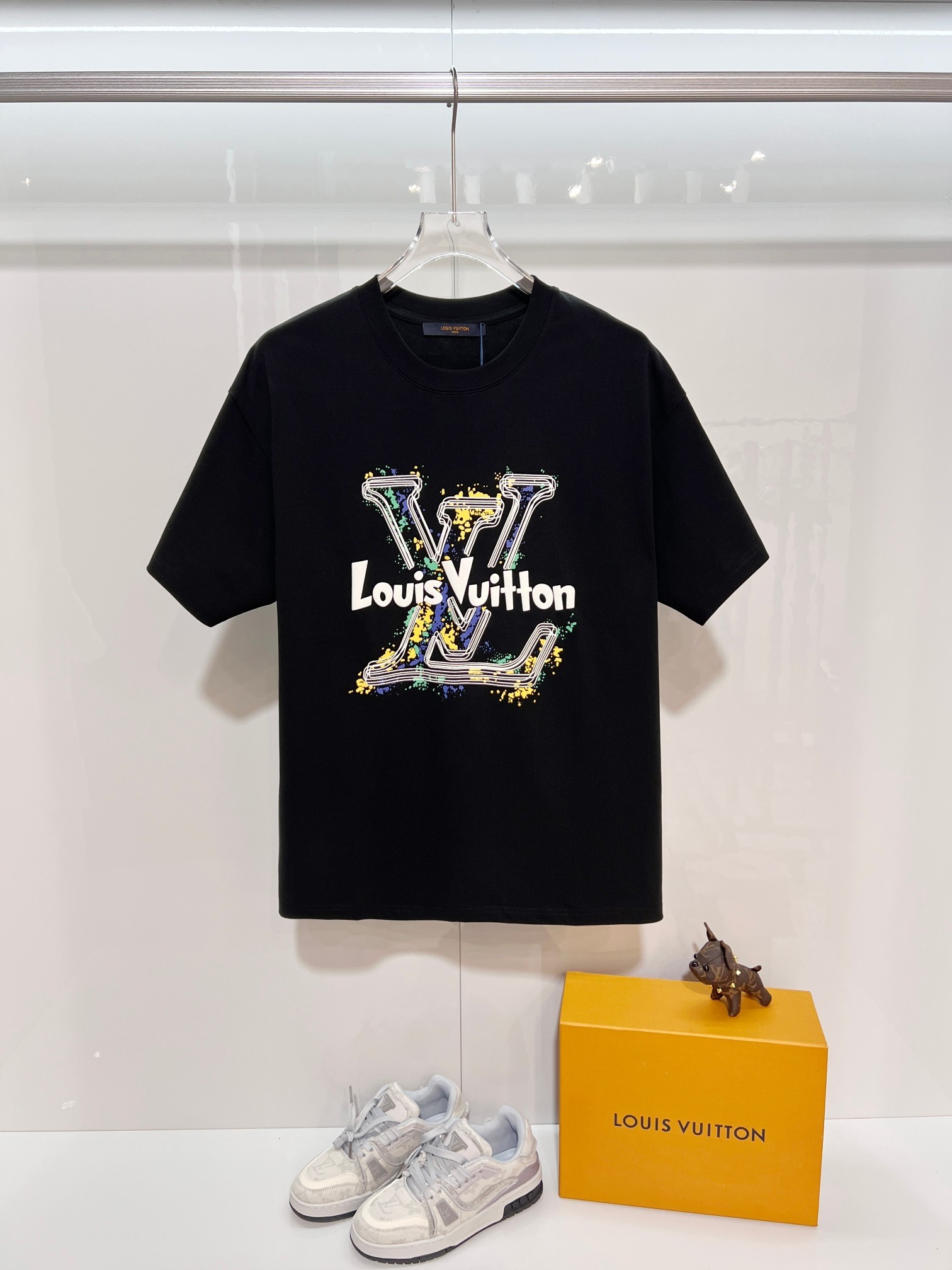 LV T-shirt