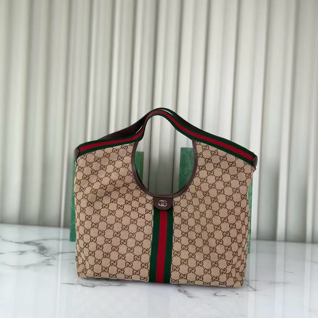 GUC tote bag