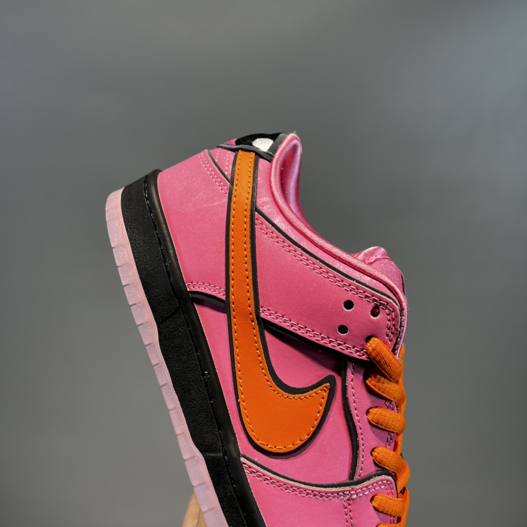 NK SB Dunk Low The Powerpuff Girls Blossom
