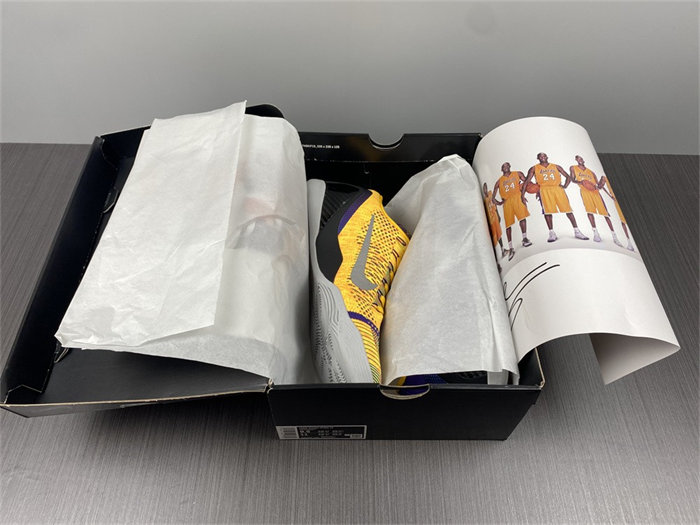 NK Kobe 630487-500
