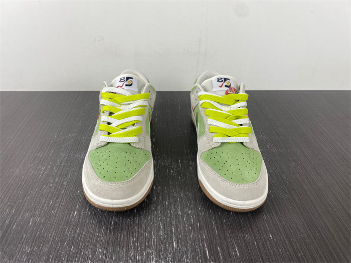NK Dunk Low SE 85 Double Swoosh DO9457-100X