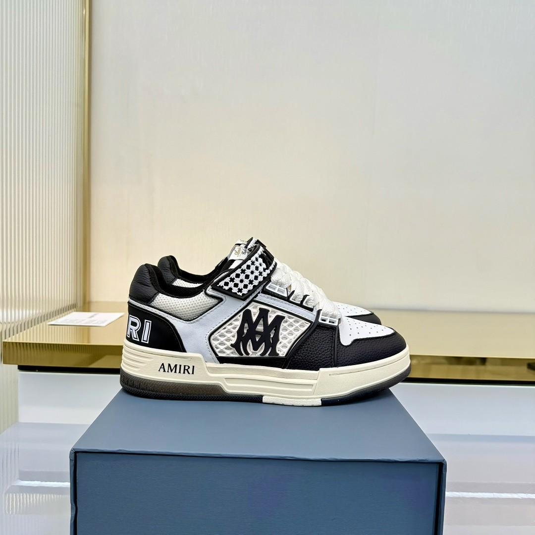 AMRI Sneakers