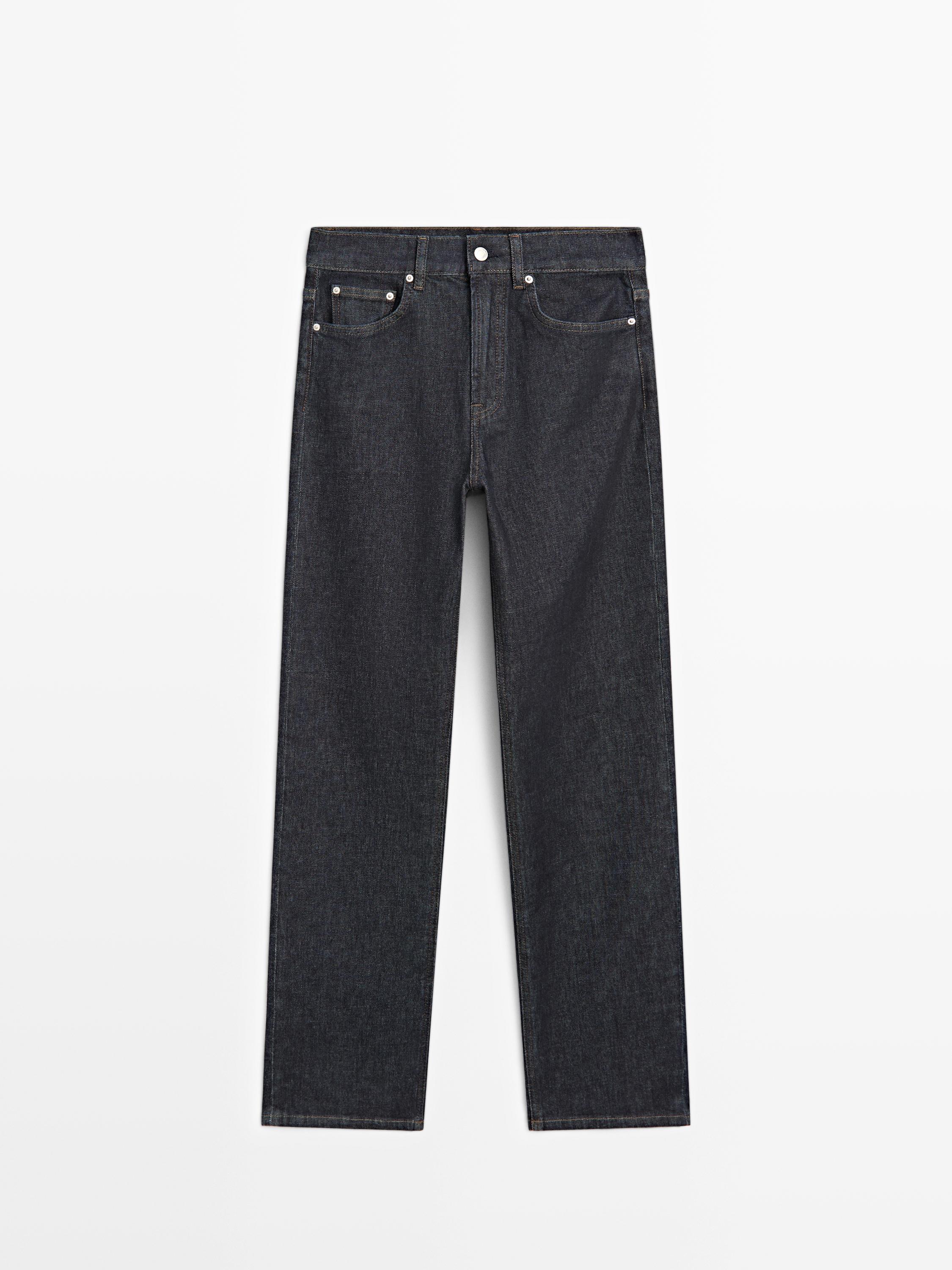 Jeans comfort straight tiro alto
