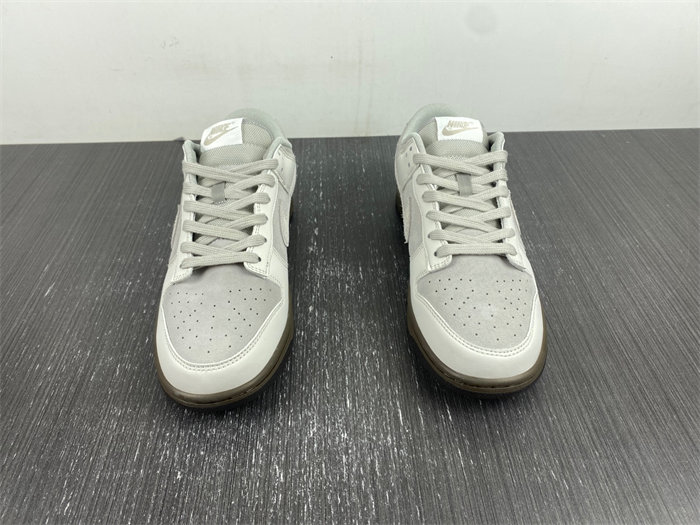 NK Dunk Low Ironstone FD9746-001