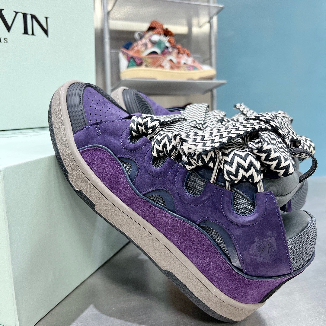 LAN Curb Sneaker 19