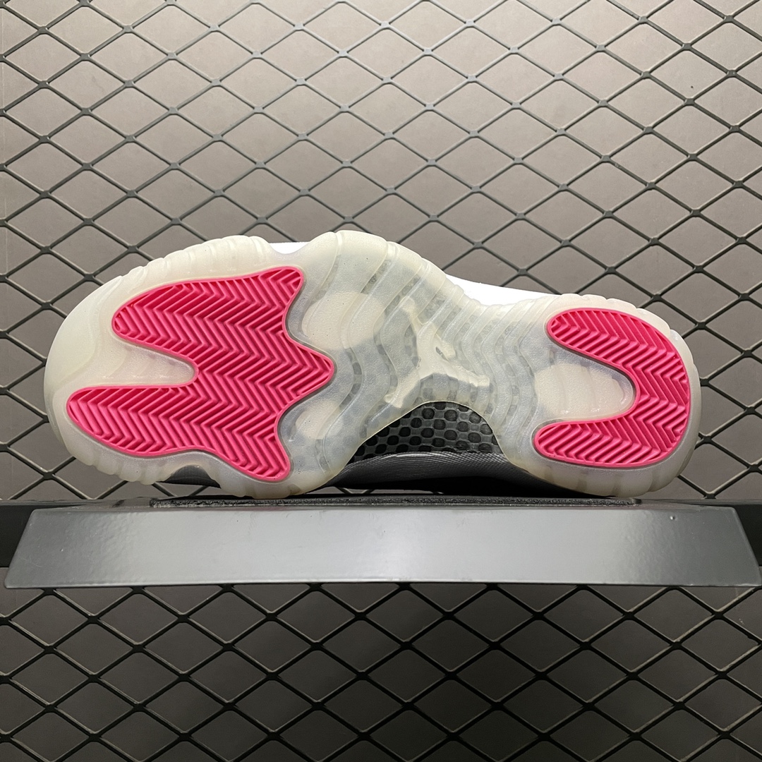 JRD 11 Retro Low Pink Snakeskin AH7860-106