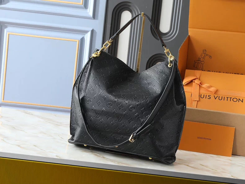 LOUIS VUITTON M27189 HOBO MÉTIS Gloves