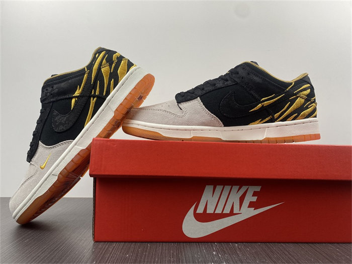 NK Dunk Low Year of the Tiger DQ5351-001