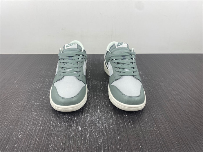 NK Dunk Low Mica Green DV7212-300