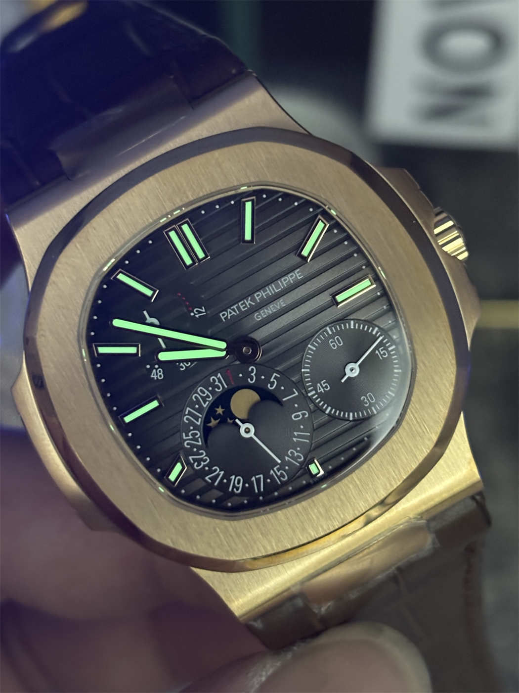 Patek 5712 Replica Review – PPF V3 Nautilus 5712GR-001 with Fully Functional Calibre