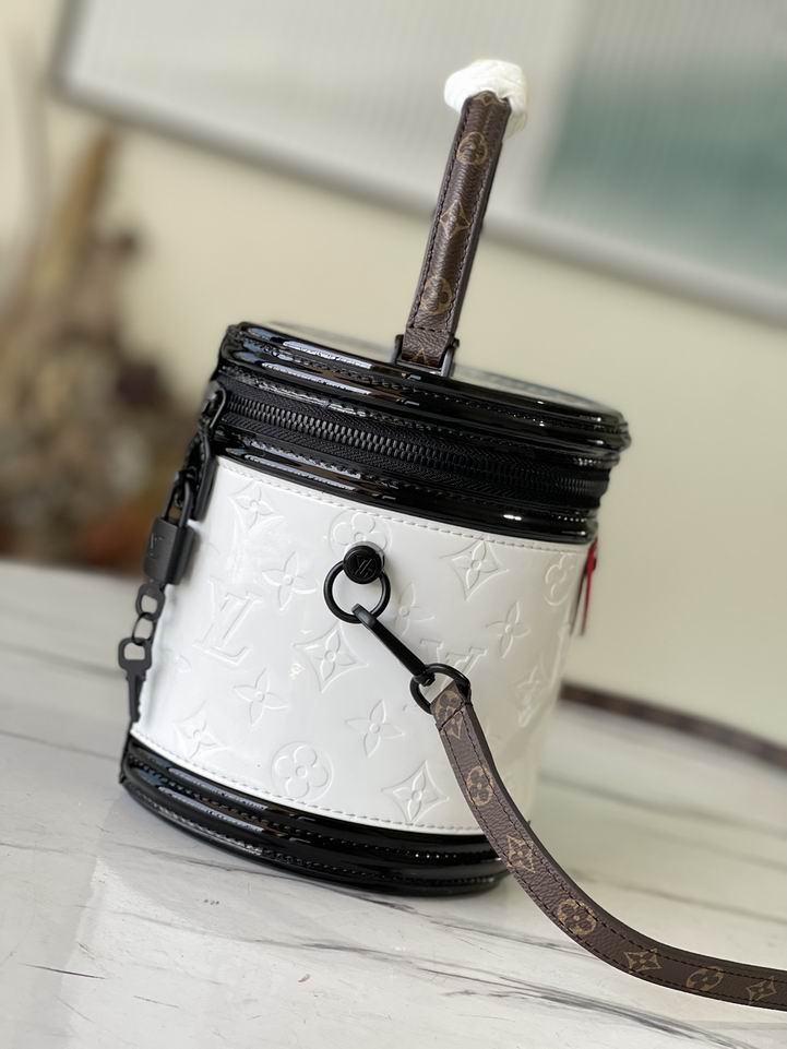 LV Bucket Bags