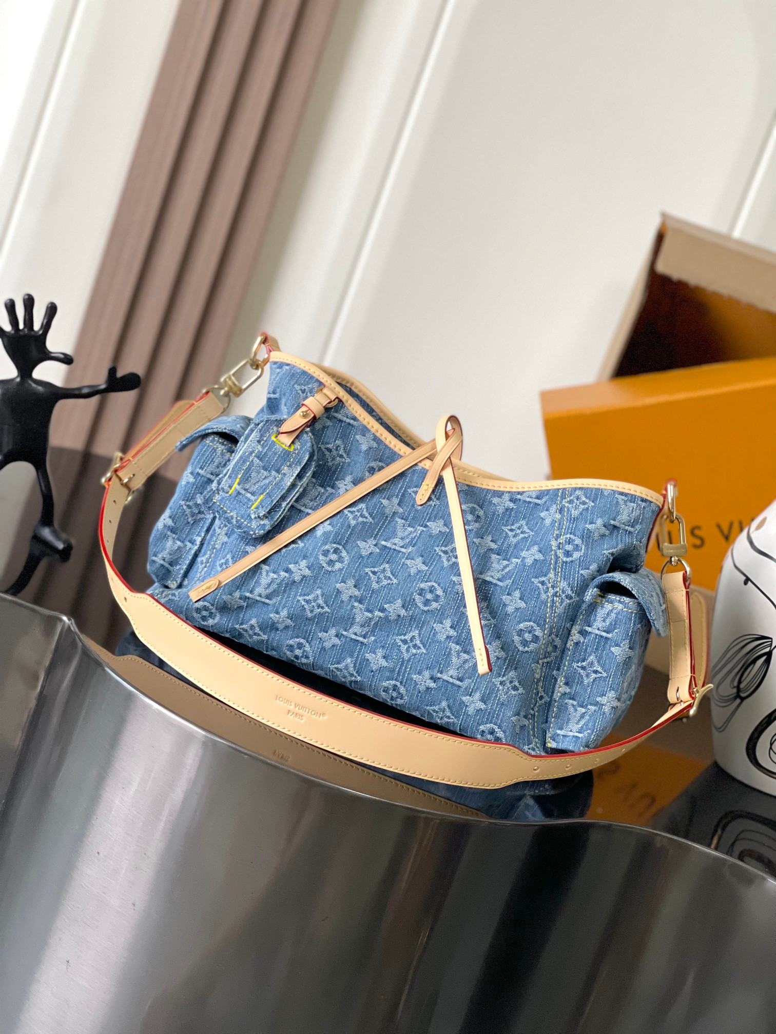 LOUIS VUITTON M28287 Carryall Cargo PM