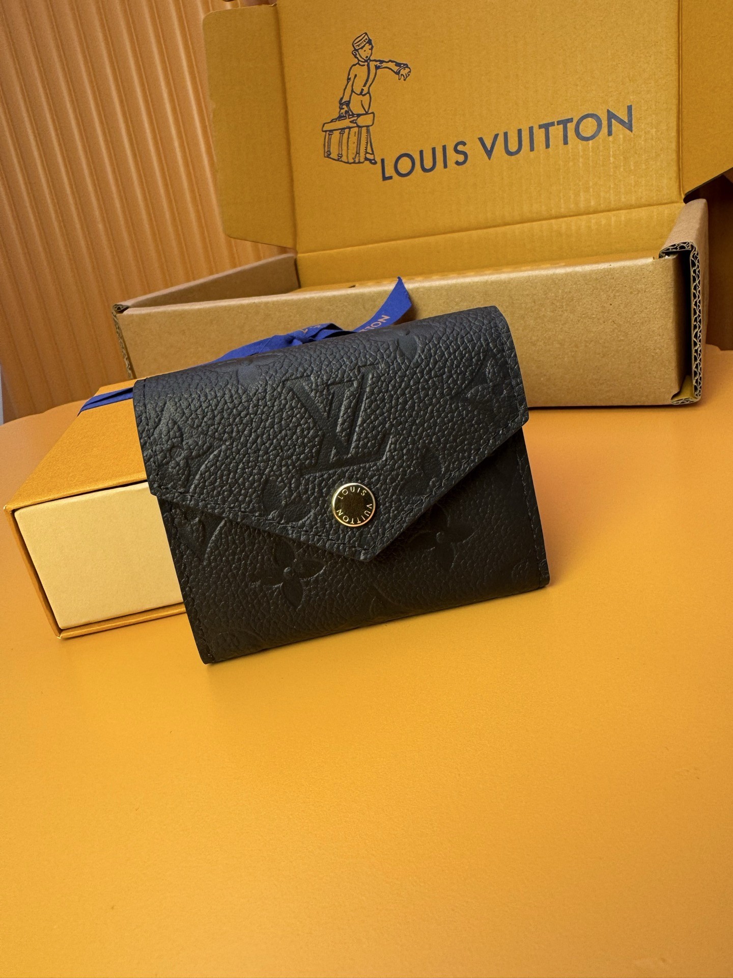 LV Wallets（Multiple sizes）