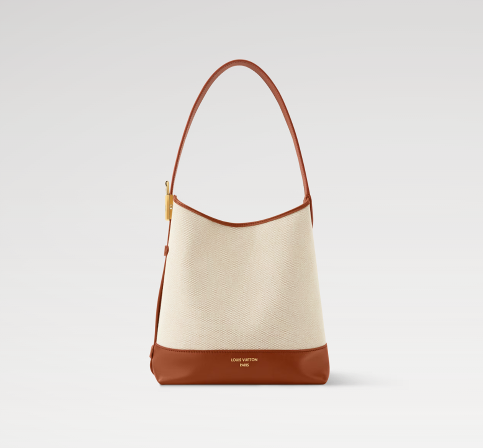 LOUIS VUITTON M25468 Low Key Hobo PM