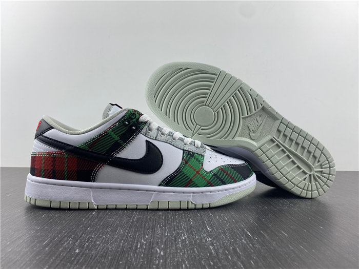 NK Dunk Low Tartan Plaid DV0827-100