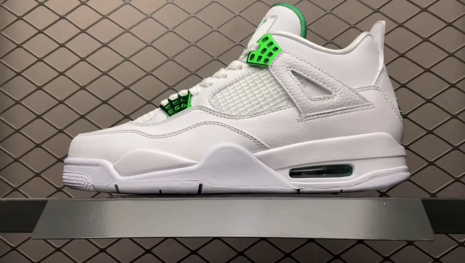 JRD 4 Retro Metallic Green CT8527-113