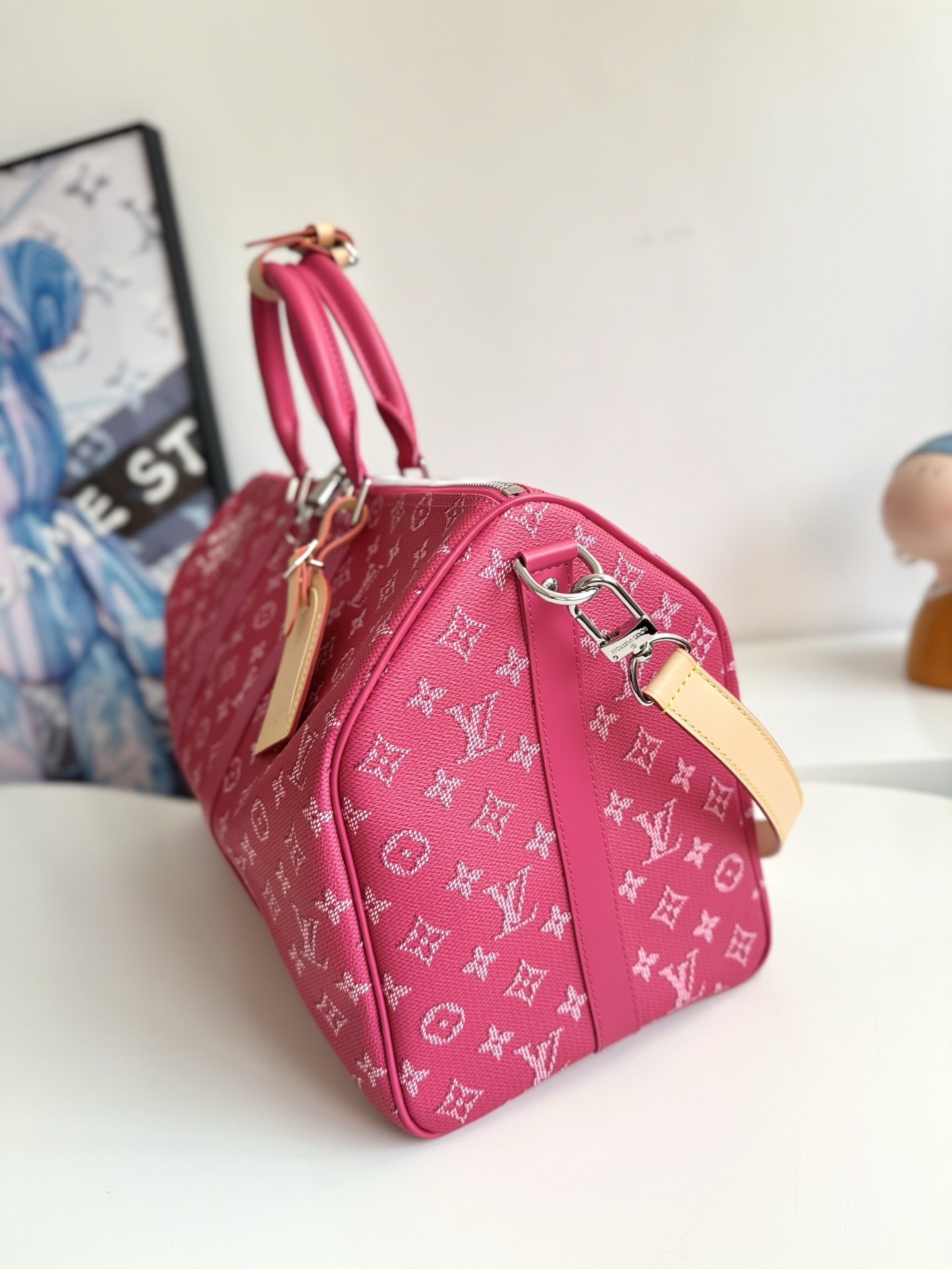 LV travelling bag 45X27X20cm