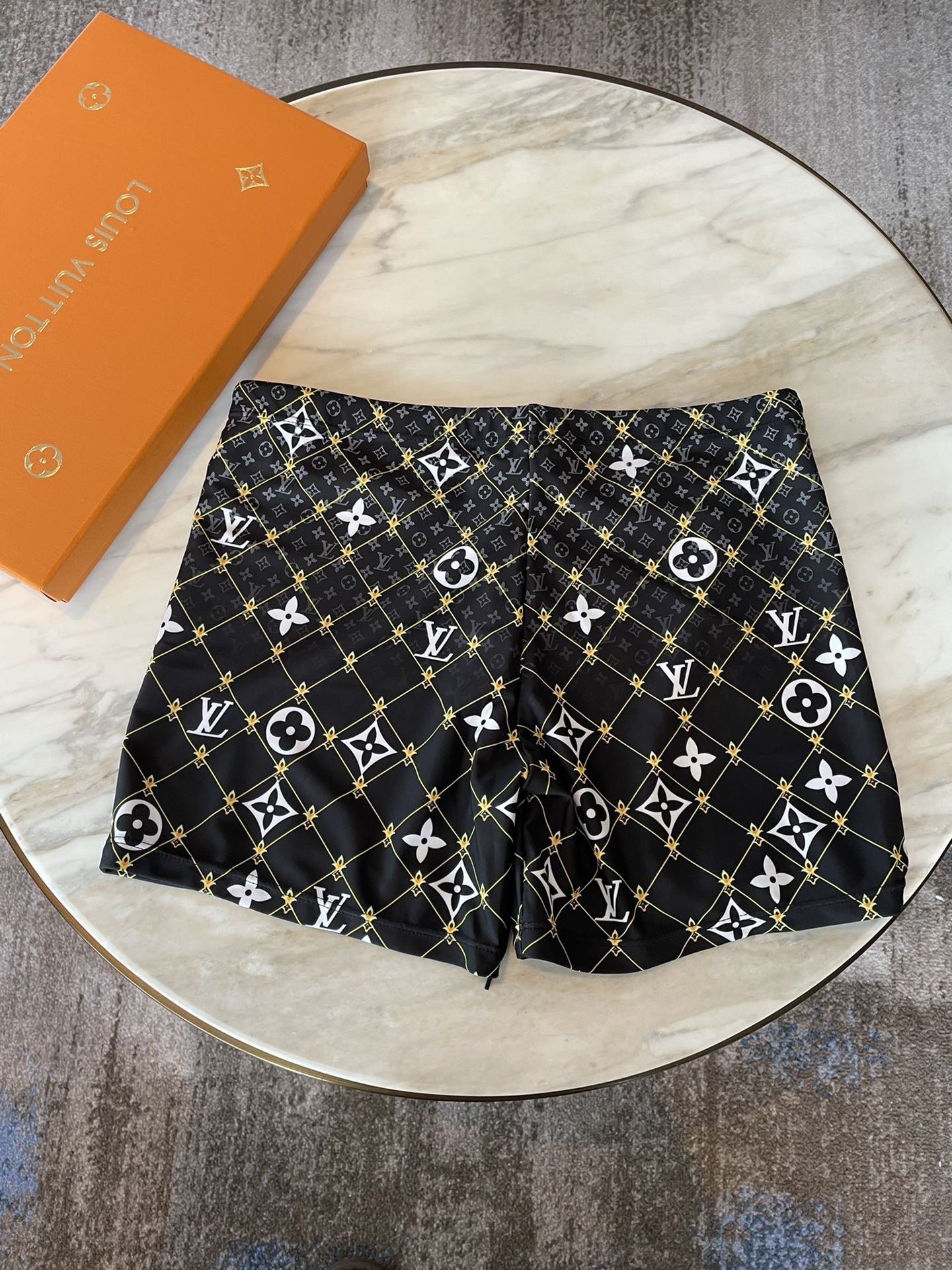 L X V Men's swimming trunks