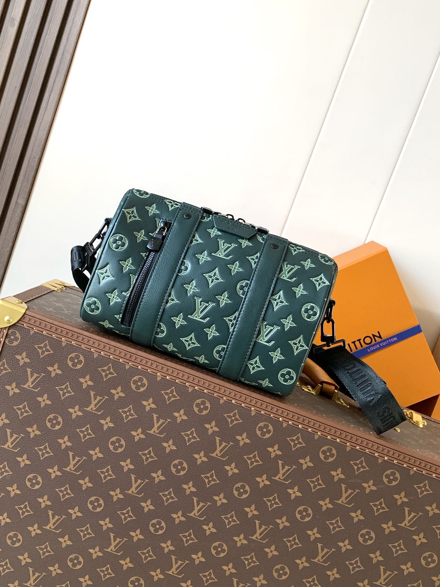 LV Keepall 27.5X16.5X15CM