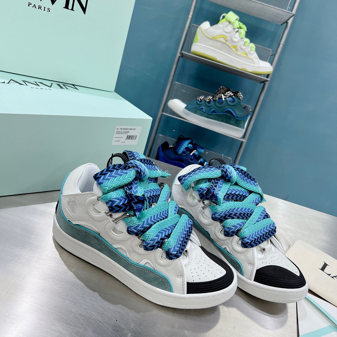 LAN Curb Sneaker 15