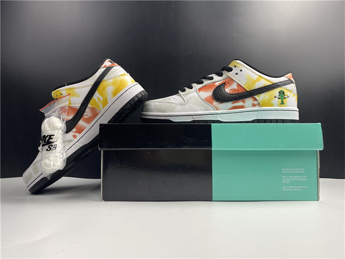 NK SB Dunk Low Raygun Tie-Dye White BQ6832-101