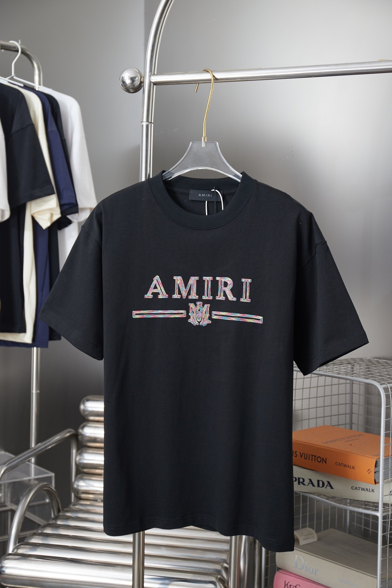 Amri T-Shirt