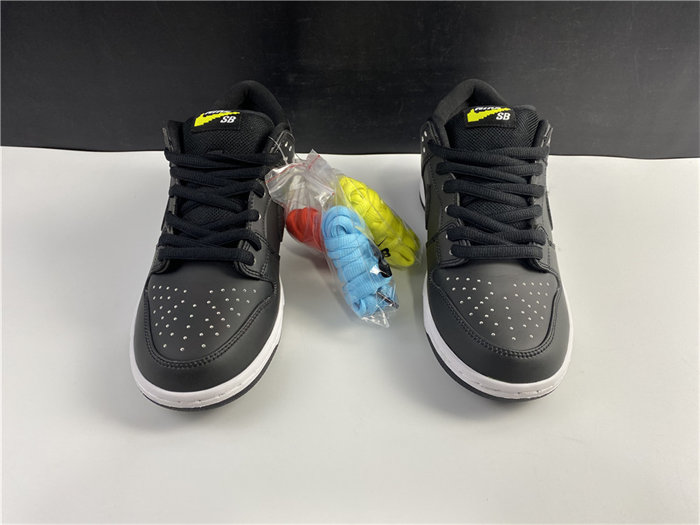 NK SB Dunk Low Civilist CZ5123-001