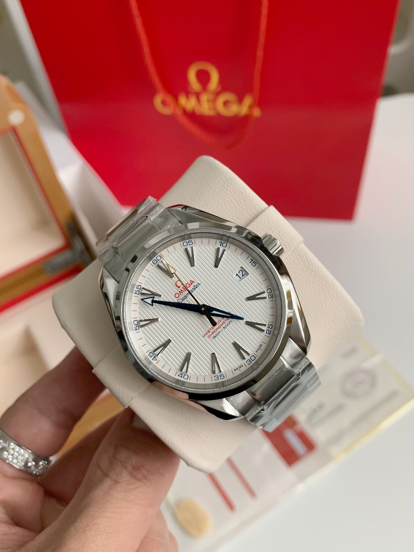Omega Seahorse Series AQUA TERRA  150-meter dive wristwatch,41.5mm