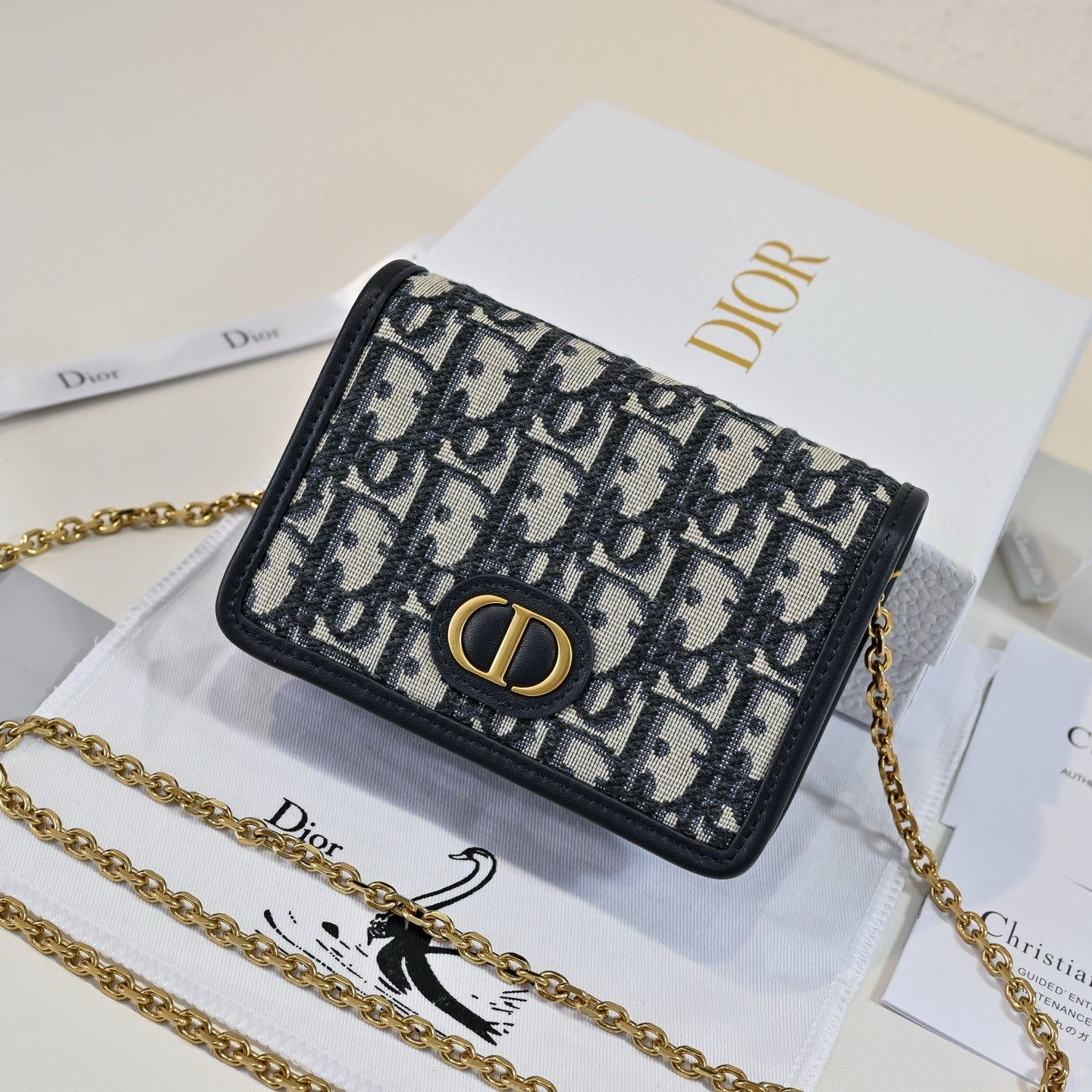 DR Cross body bag 13.5x9.5x4cm