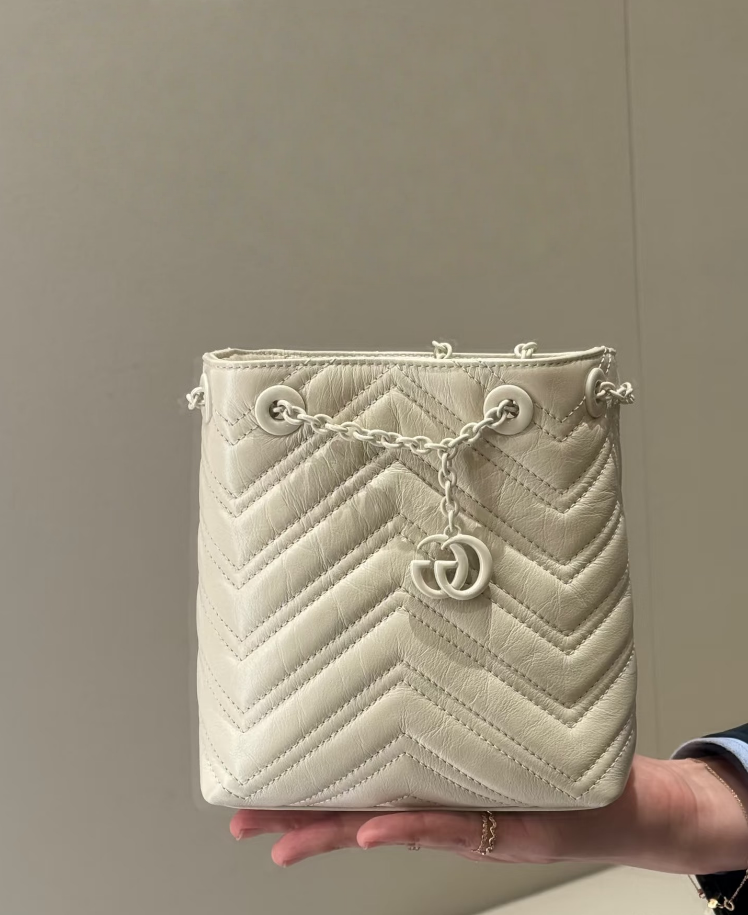 Gucci GG Marmont nano bucket bag