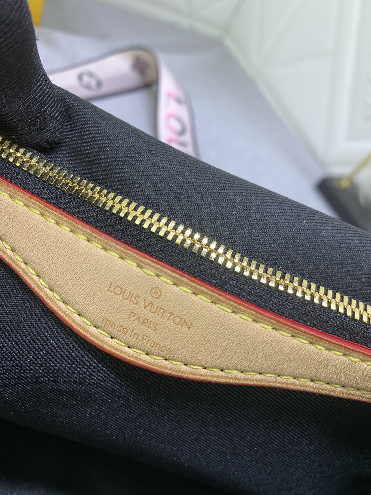 Crossbody bag 9.8″x3.5″x5.9″ BB-9180001000156