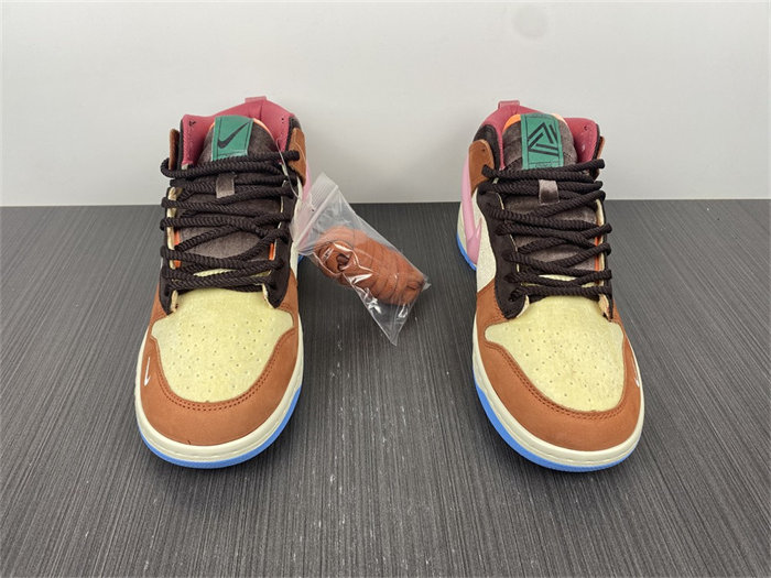 NK Dunk Mid Social Status Free Lunch Chocolate Milk DJ1173-700