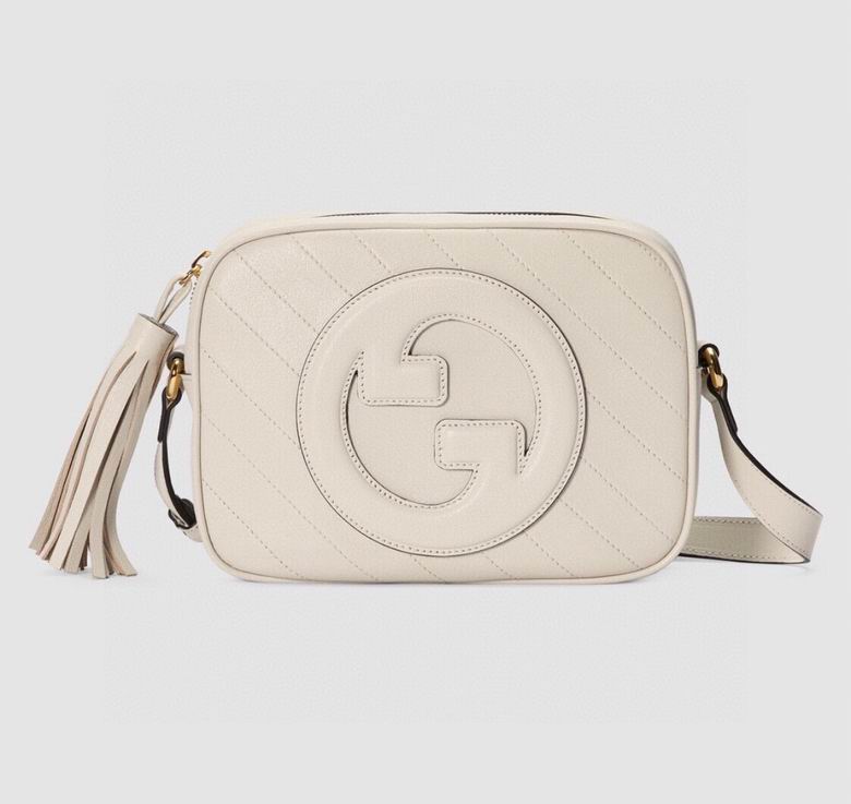 GUC Shoulder bag 21X15.5X5cm（Multiple colors）