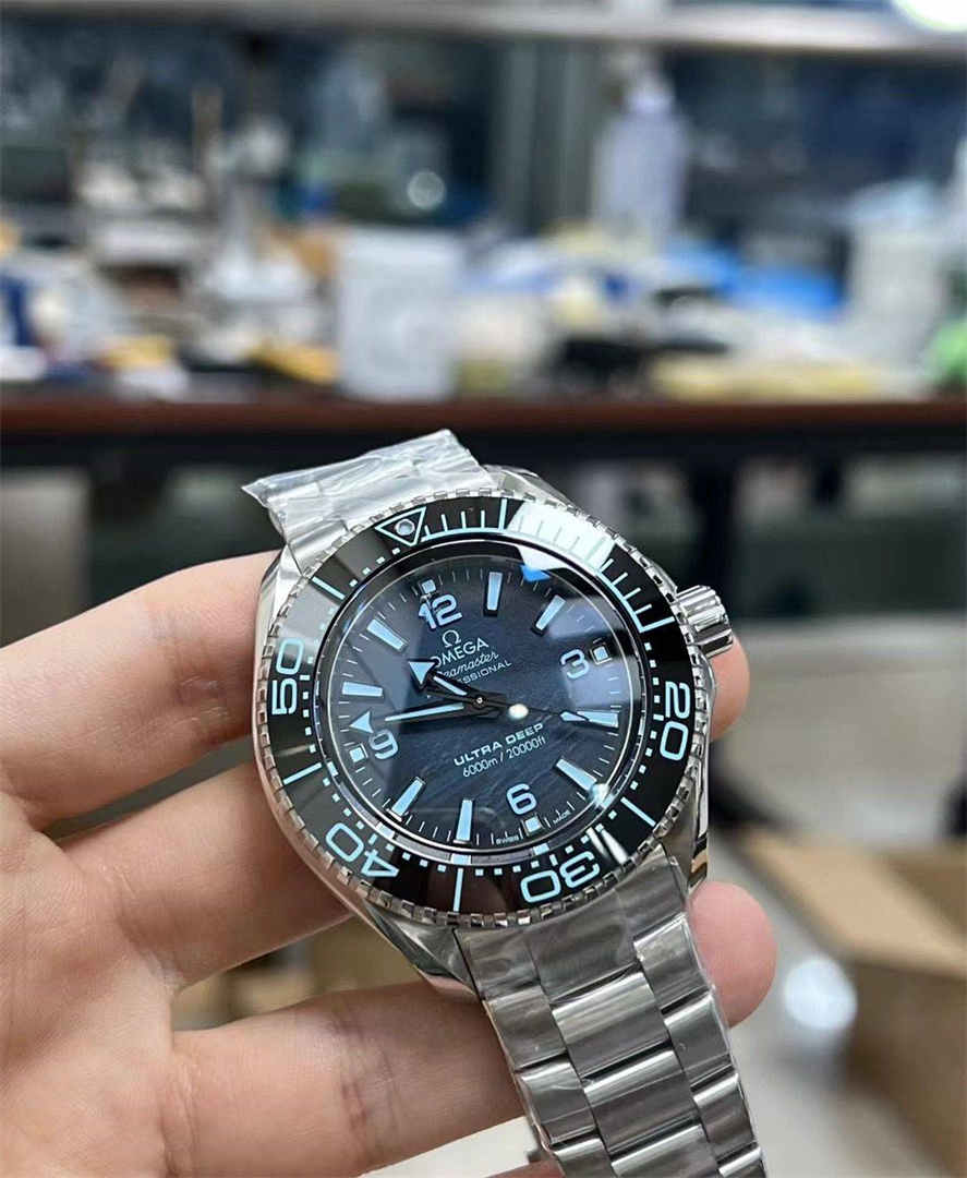 VSF Seamaster 600M Blue King Replica – Premium 45.5mm Diver with 8912 Automatic Movement