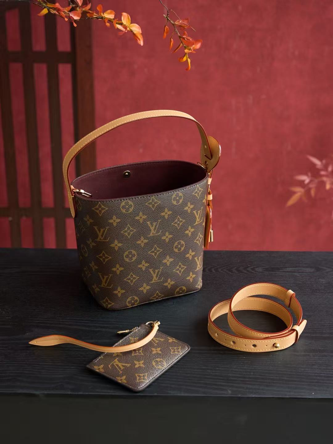 LV ALL-IN BB M12925 18*12*16CM