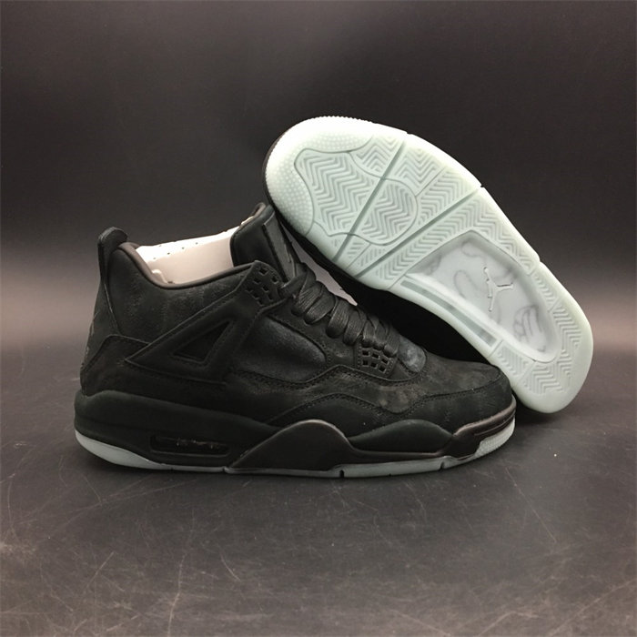 JRD 4 Retro Kaws Black 930155-001