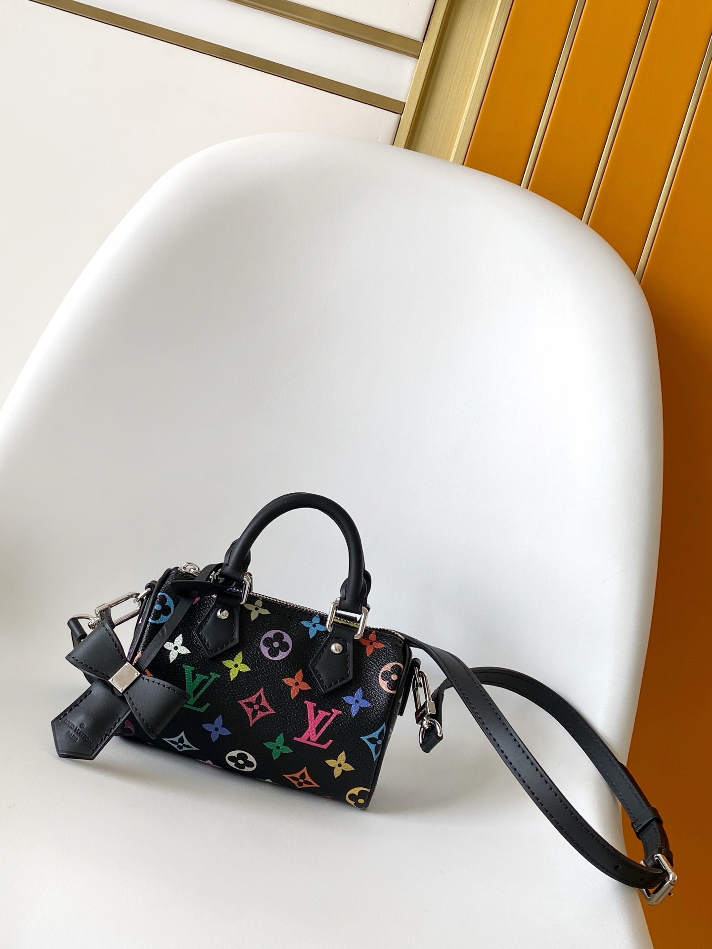 LV Nano Speedy M13406 Size:16x10x7.5cm