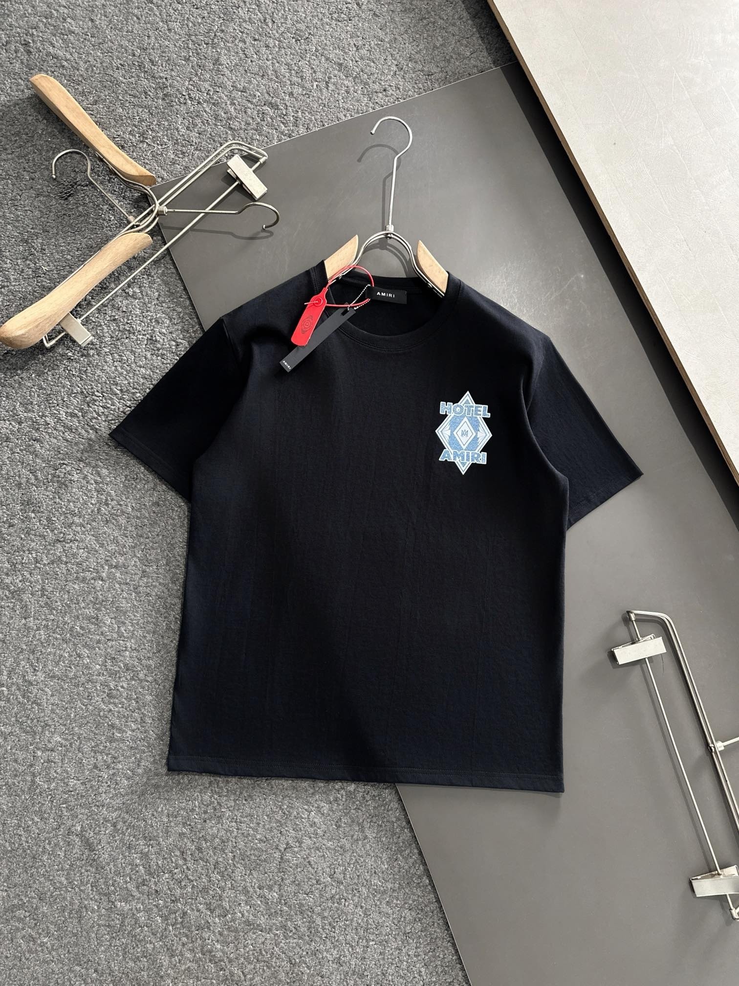 Amri T-Shirt