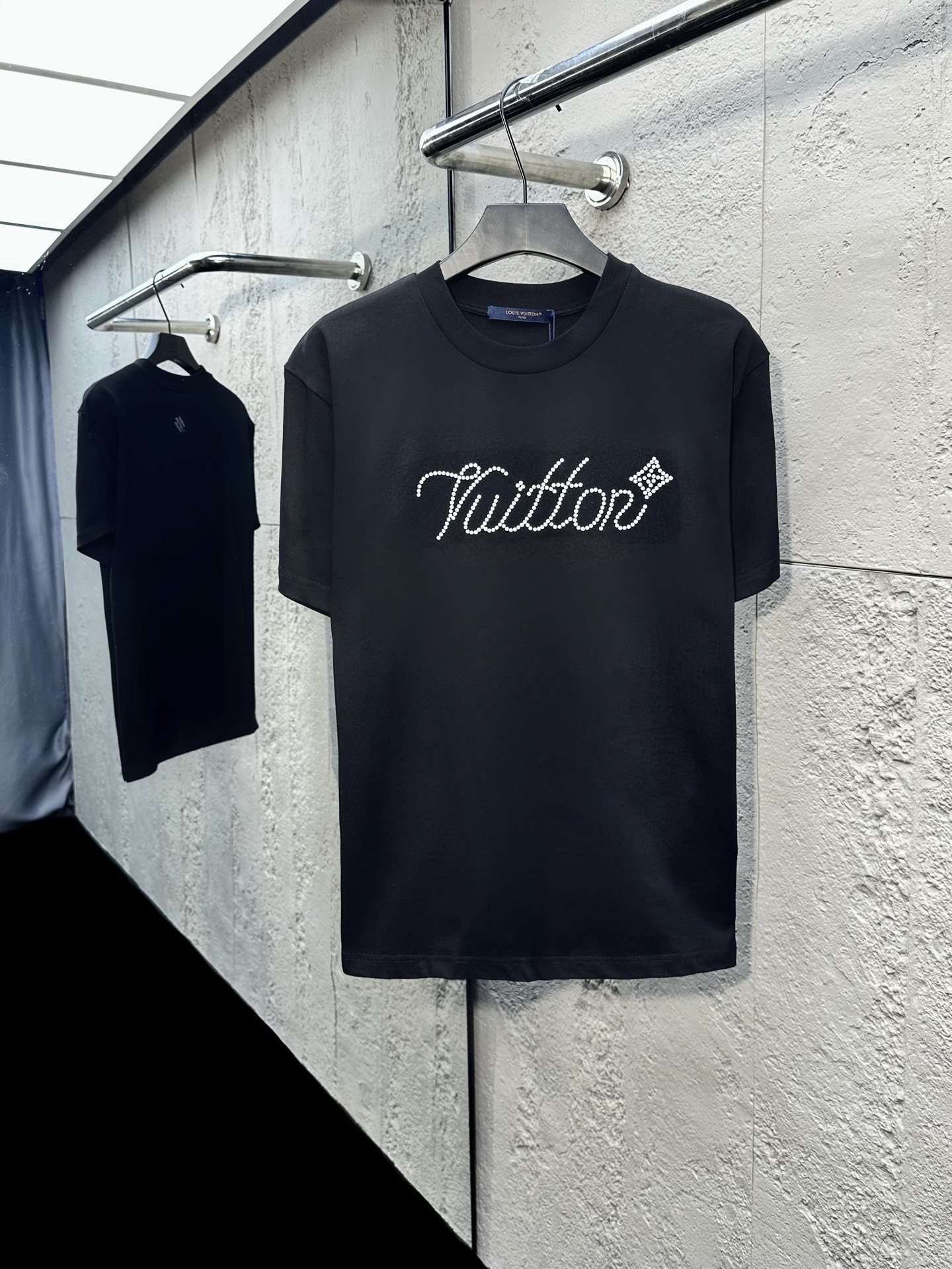LV T-shirt