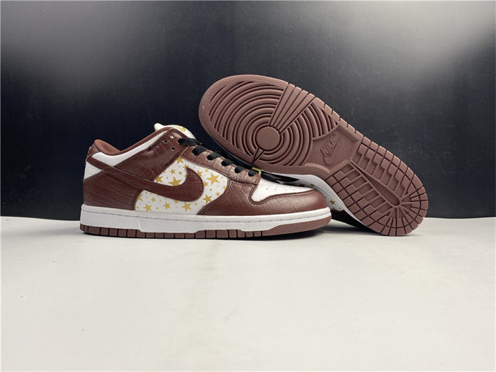 NK SB Dunk Low Supreme Stars Barkroot Brown DH3228-103