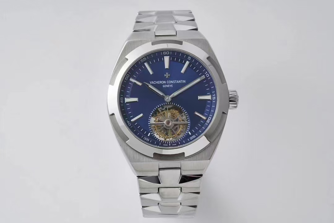 Vacheron Constantin Overseas