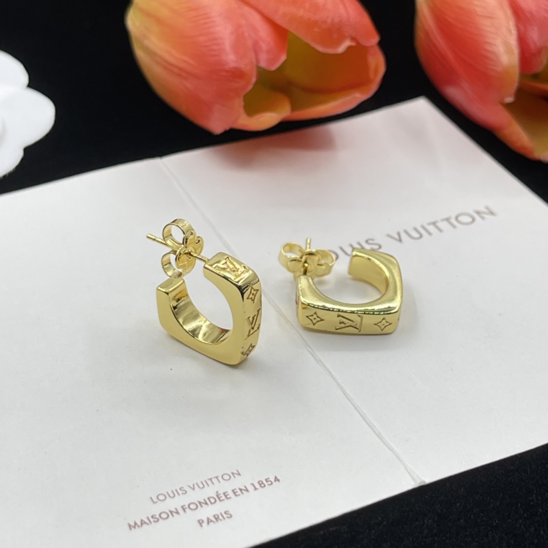 Earrings VVED-9110081