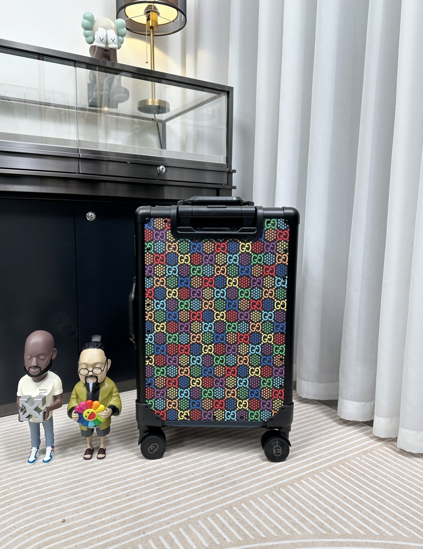 GUC Suitcase Size：37x21x57cm