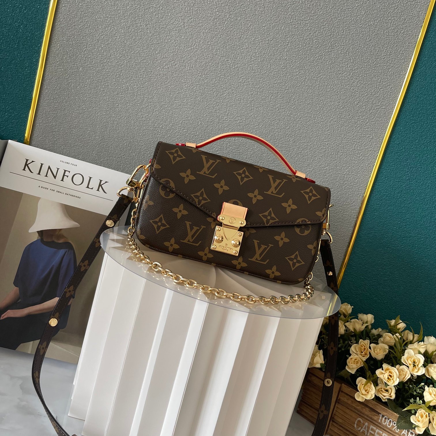 2 colors Woman’s Handbag 8.5″x2.4″x5.3″ BB-9180001000191