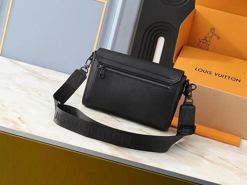 Leather Size 8.7″x6.5″x2.8″ Handbag With Adjustable Strap BB-921557
