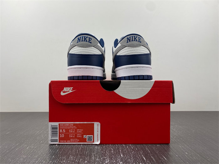 NK Dunk Low Summit White Midnight Navy FD9749-400