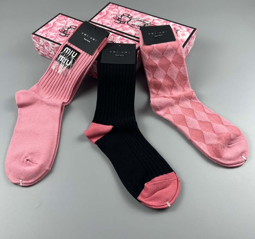 Set of 3 Pairs of Cotton Breathable Crew Socks WZ-924000242