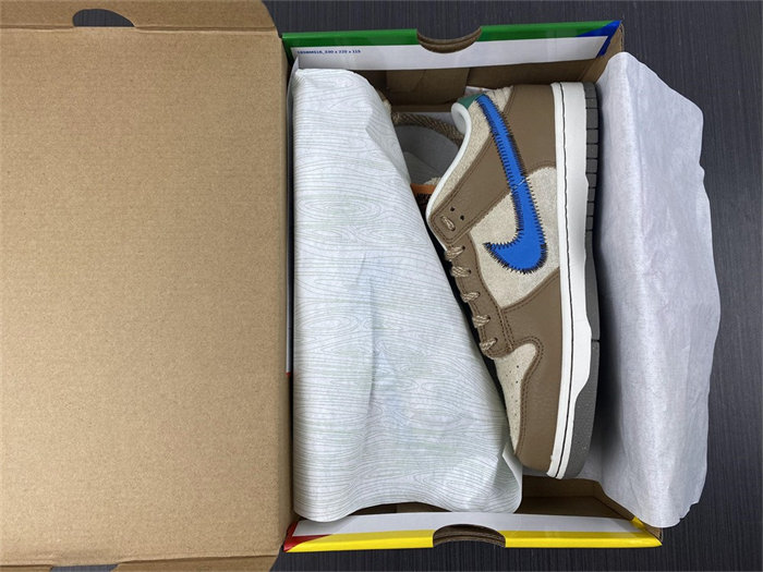 NK Dunk Low Dark Driftwood DO6712-200