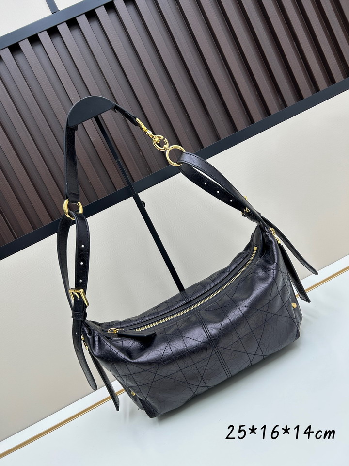 DR Shoulder bag 25.5x15.5x14cm